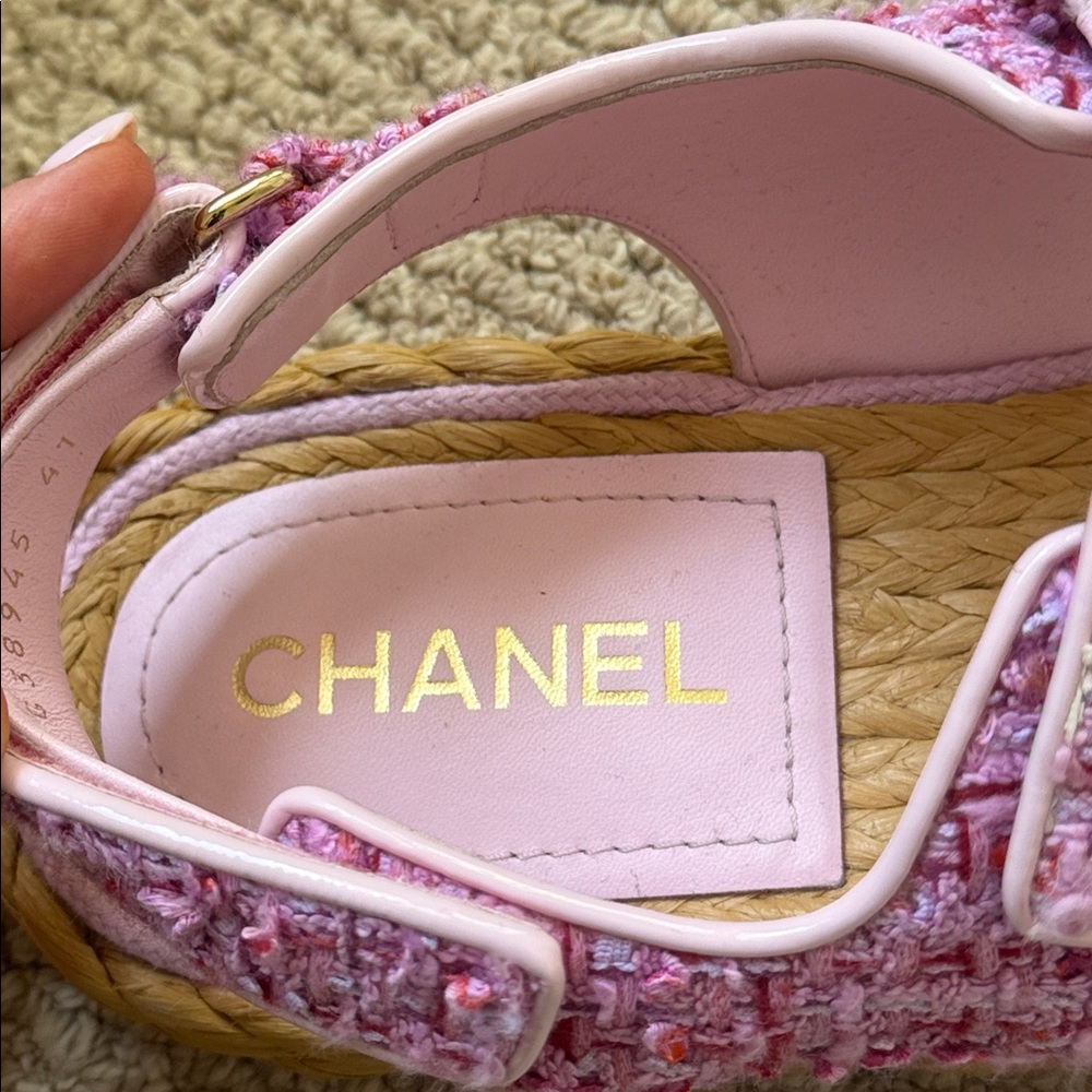 CHANEL Pink Tweed Interlocking CC Logo Espadrille Dad Sandals Size 41 - Picture 4 of 10
